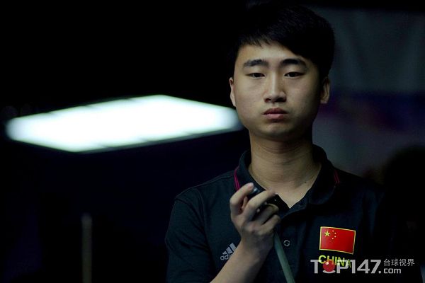 野打出了五 野打出了五